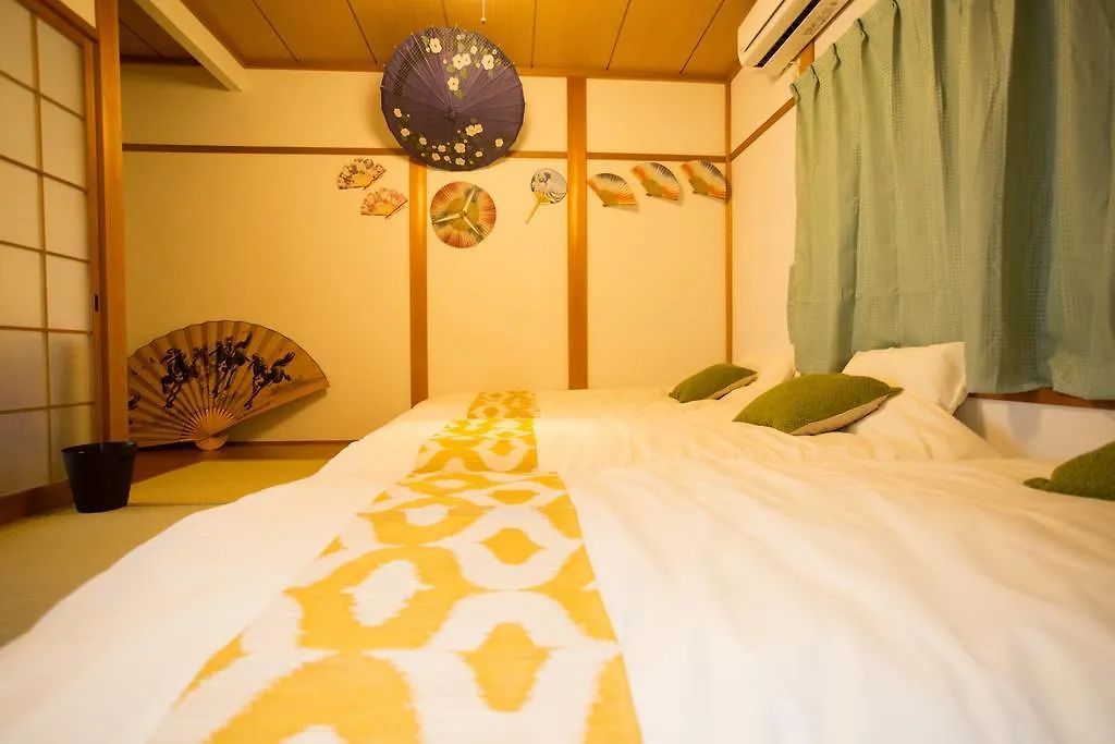 Вилла Apple House Tofukuji Киото 0*,  Япония
