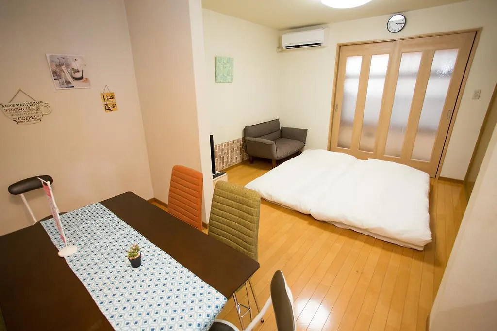 Вилла Apple House Tofukuji Киото 0*,  Япония